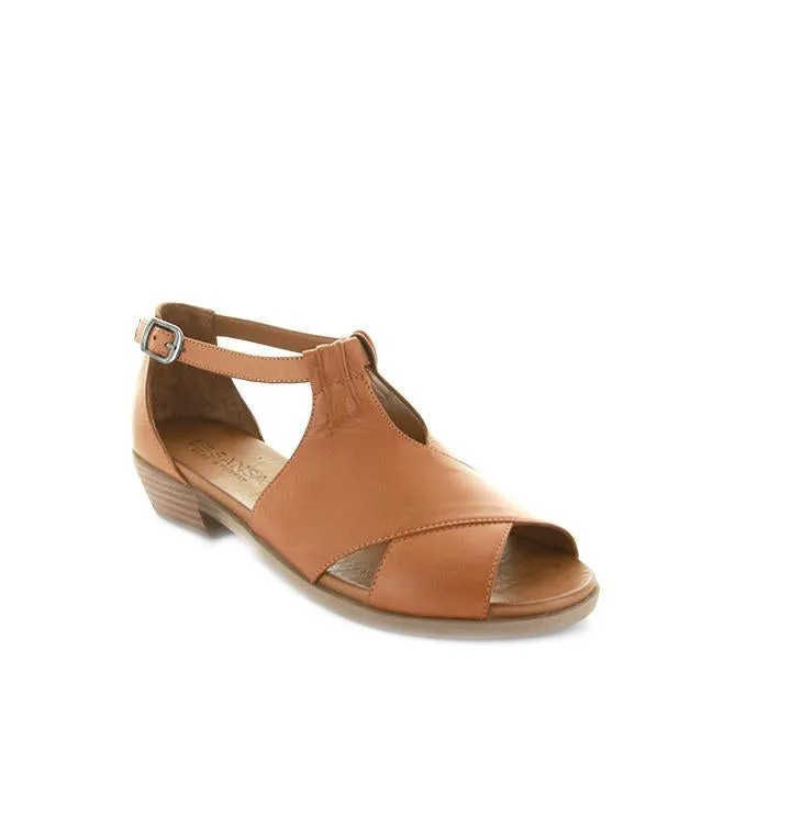 LE SANSA DIGBY TAN Summer Vibe Comfortable Footwear For Outdoors