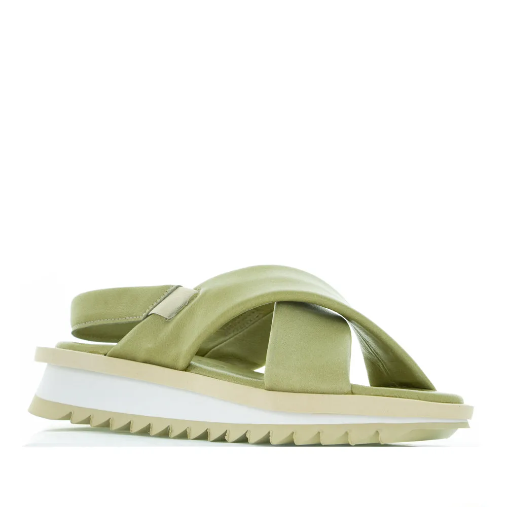 Travel Comfort Shoes Airy Feeling LE SANSA KIMMY GREEN