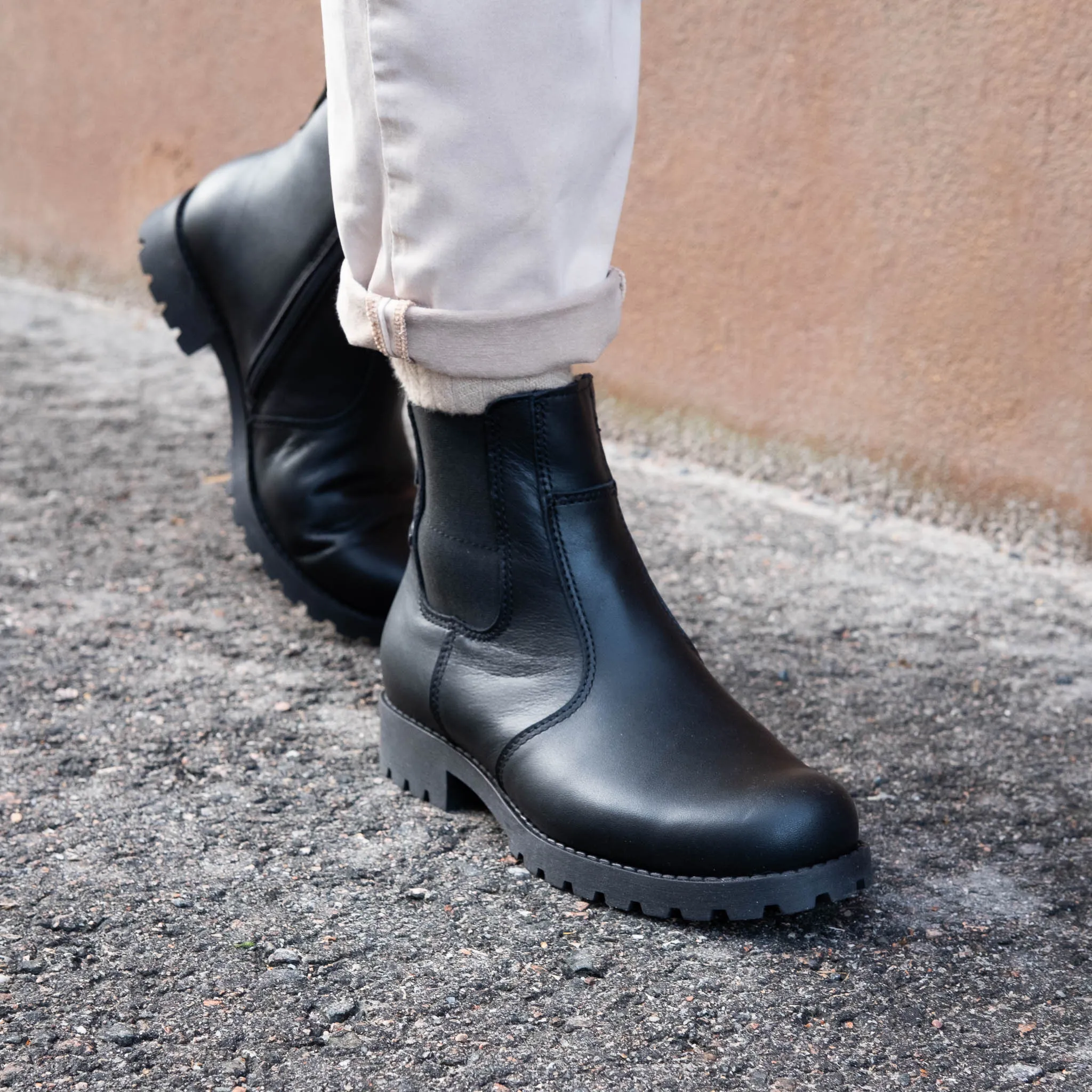 Premium Craft AAVA Women's GORE-TEX? Chelsea boots