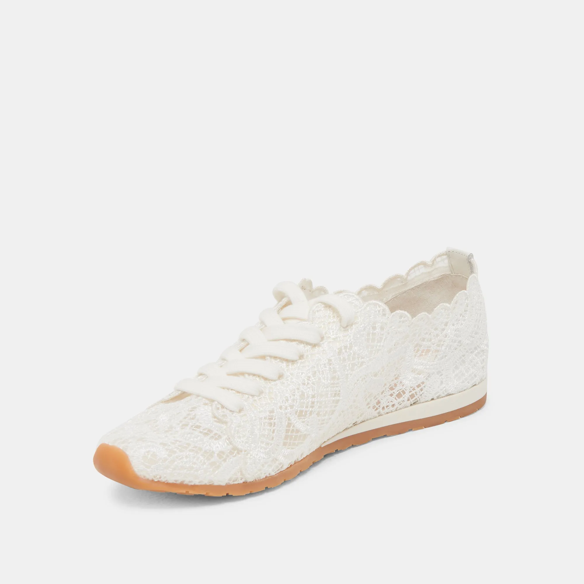 DAYANA SNEAKERS TRUE WHITE LACE Trendy Choice Essential Look