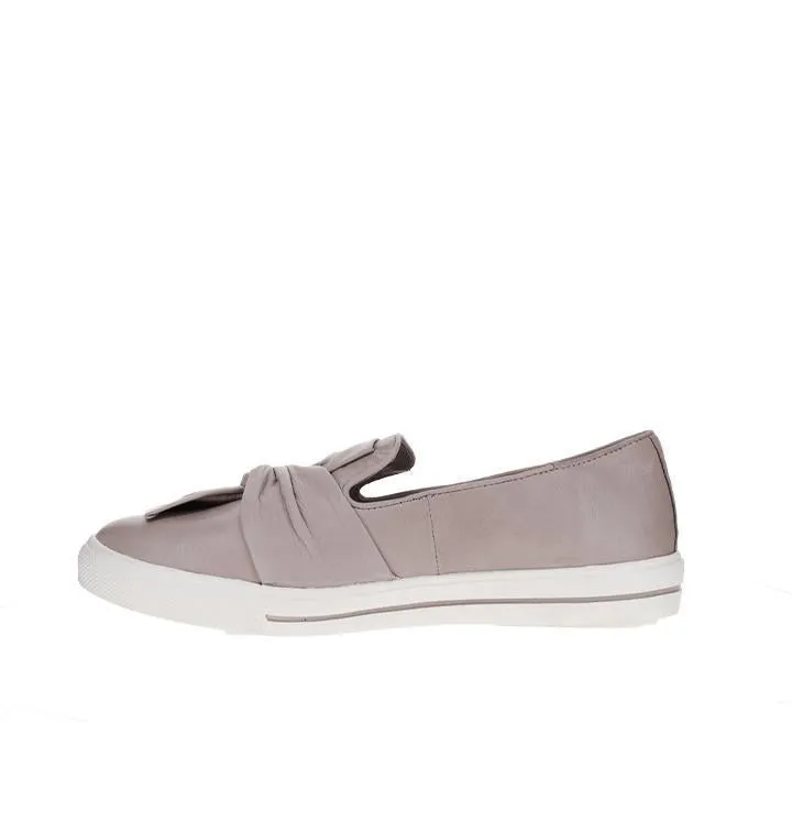 LE SANSA IZZY SILVER GREY Slip Walk Comfy Urban