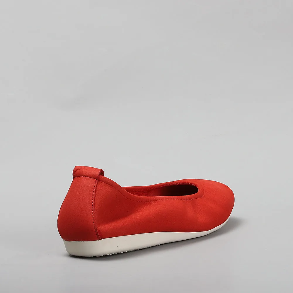 travel mode Slip In Walk LE SANSA BARBIE ORANGE
