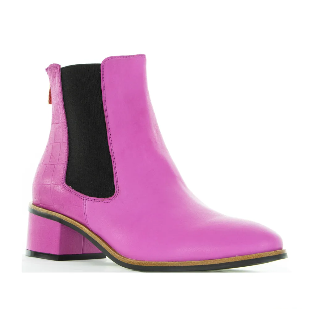 work - related features Lightweight durability LE SANSA REMTON HOT PINK