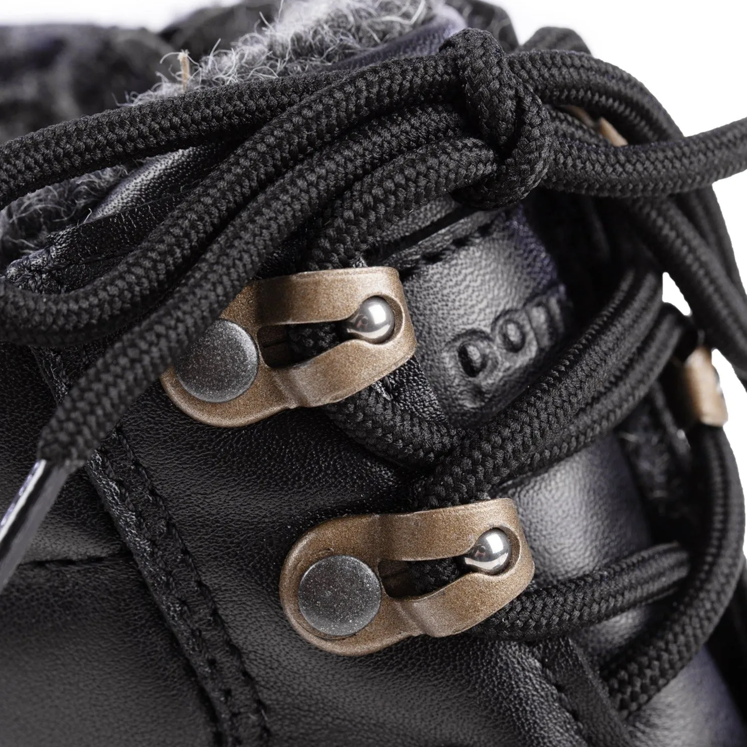 RAE Women??s GORE-TEX? ankle boot Hiking Essential Fashion Fit