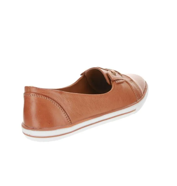 Venetian Style Breathable Style LE SANSA KELLY TAN