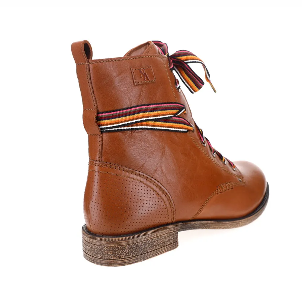 LE SANSA ROSA TAN Stackable office workers
