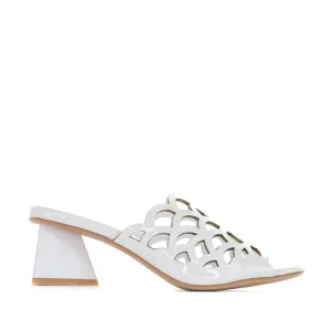 Street Ready DJANGO & JULIETTE ILESAT WHITE PATENT