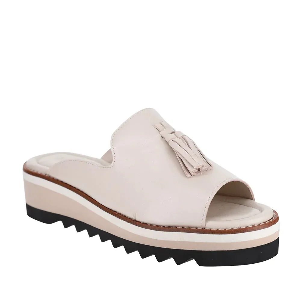 LE SANSA LUXE BEIGE Effortless Walk Fit Go To Shoes