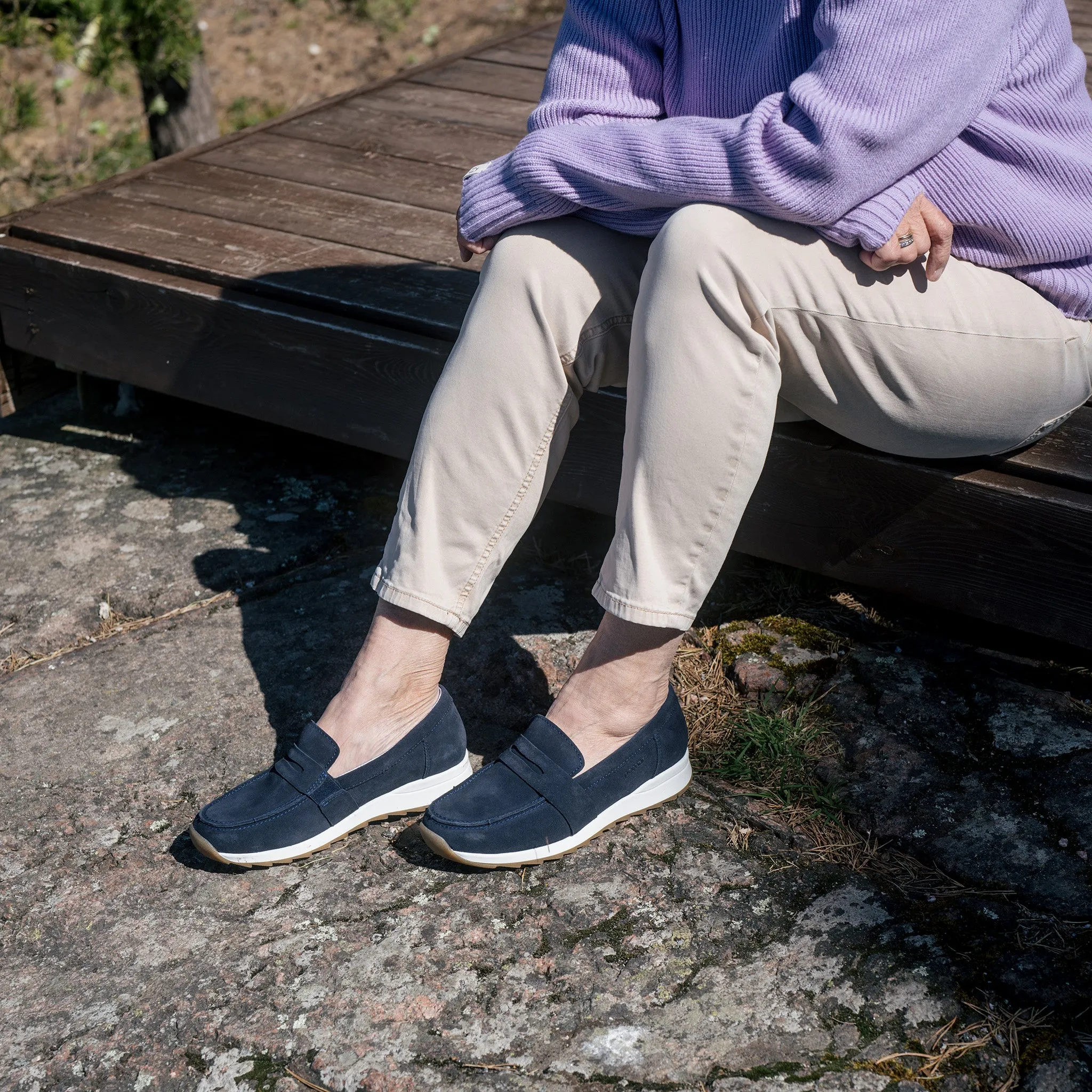 VUOKKO Women??s loafers Pastel Love Pot Path