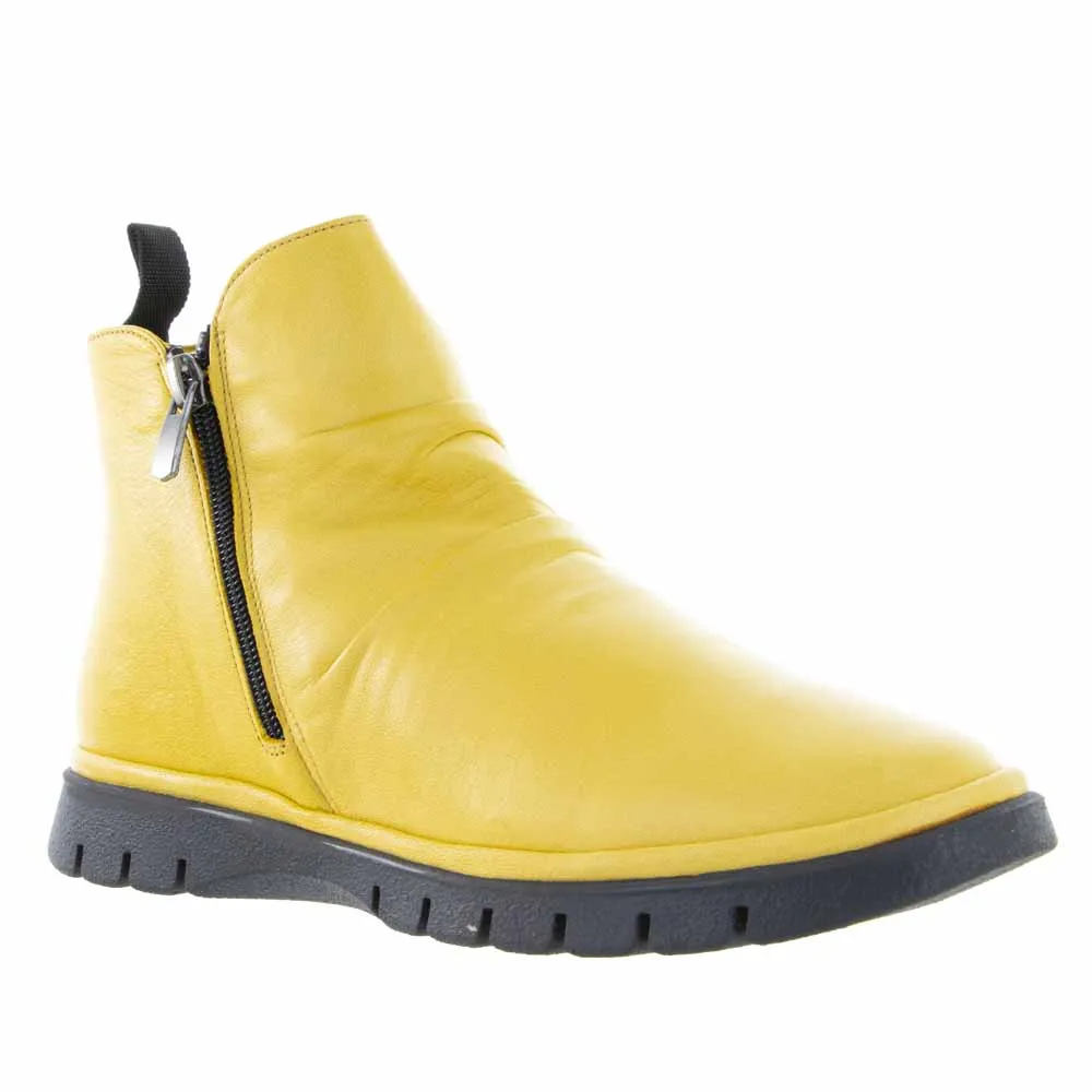 fashionistas - specific benefits partygoers LE SANSA RUBEL MUSTARD