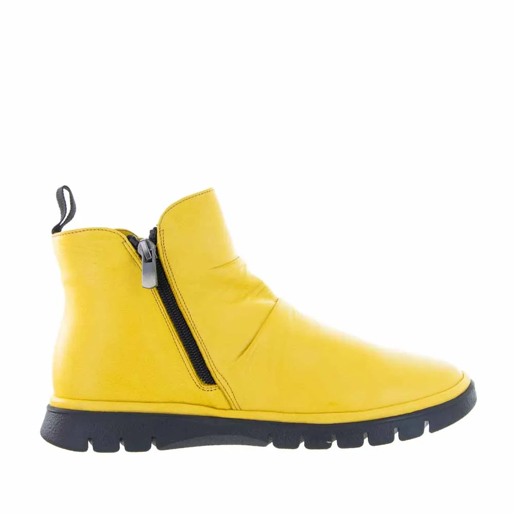 Long-lasting All-day style LE SANSA RUBEL MUSTARD