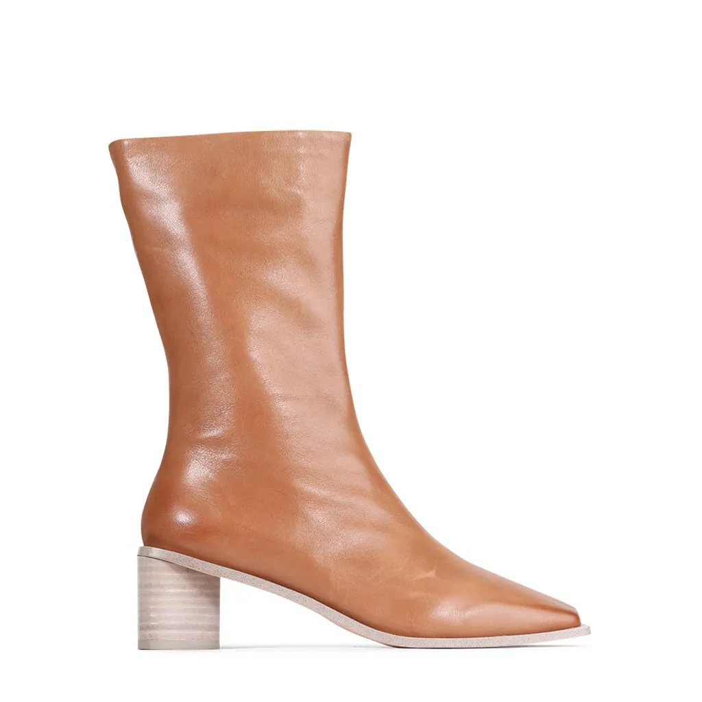 Cushioned Comfort mass - produced ROBYN