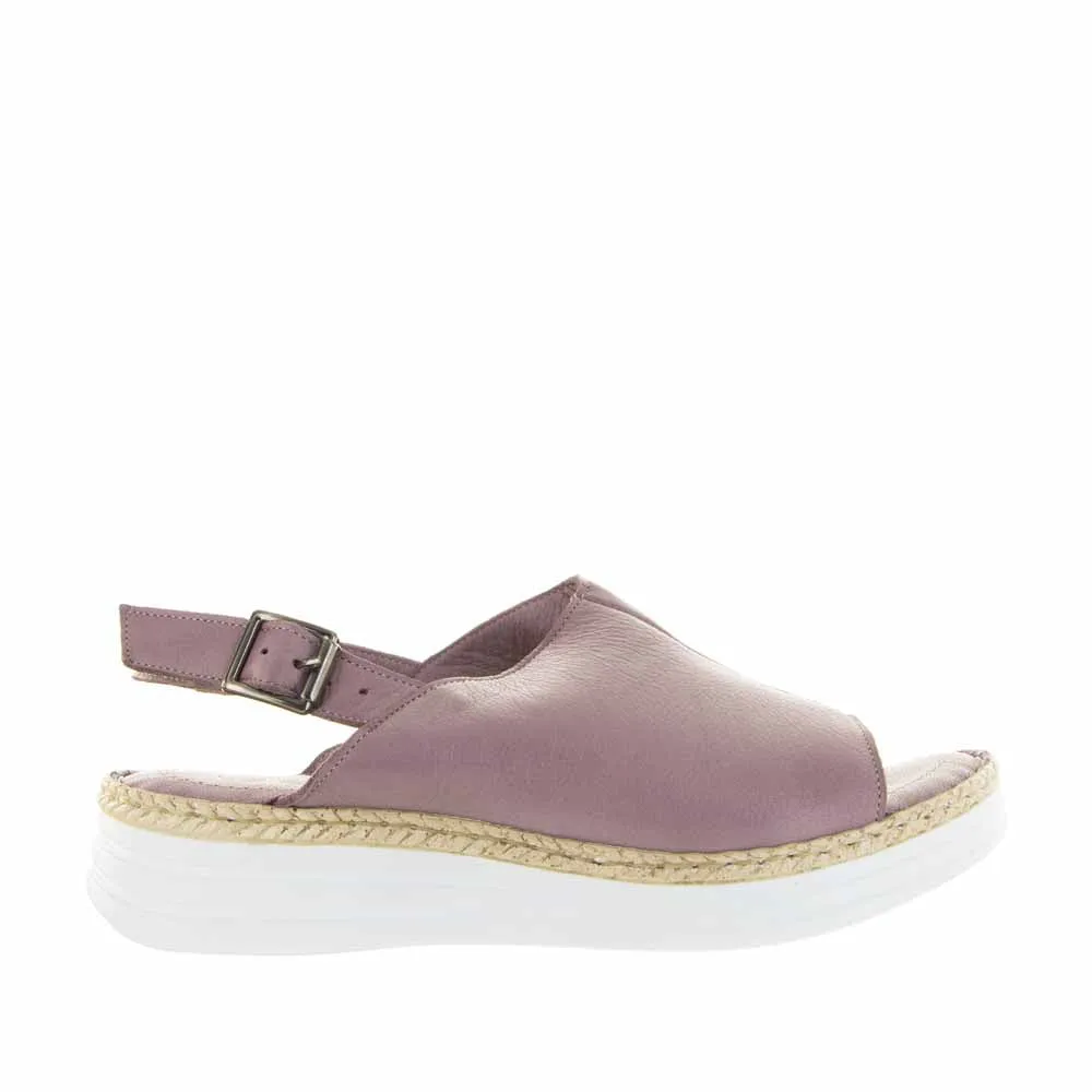 Pink Sweet Airy Feeling LE SANSA HIKE BLUSH