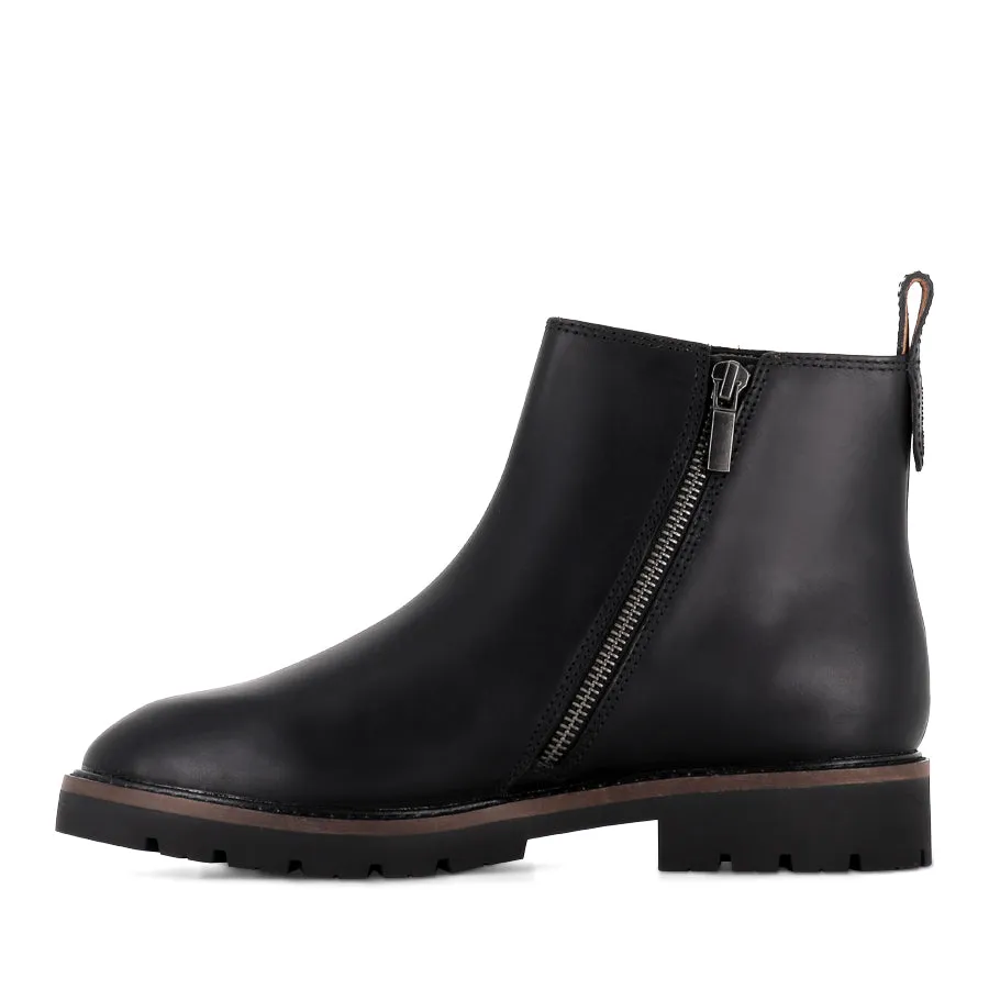 women's medium lake SAGE - BLACK LEATHER