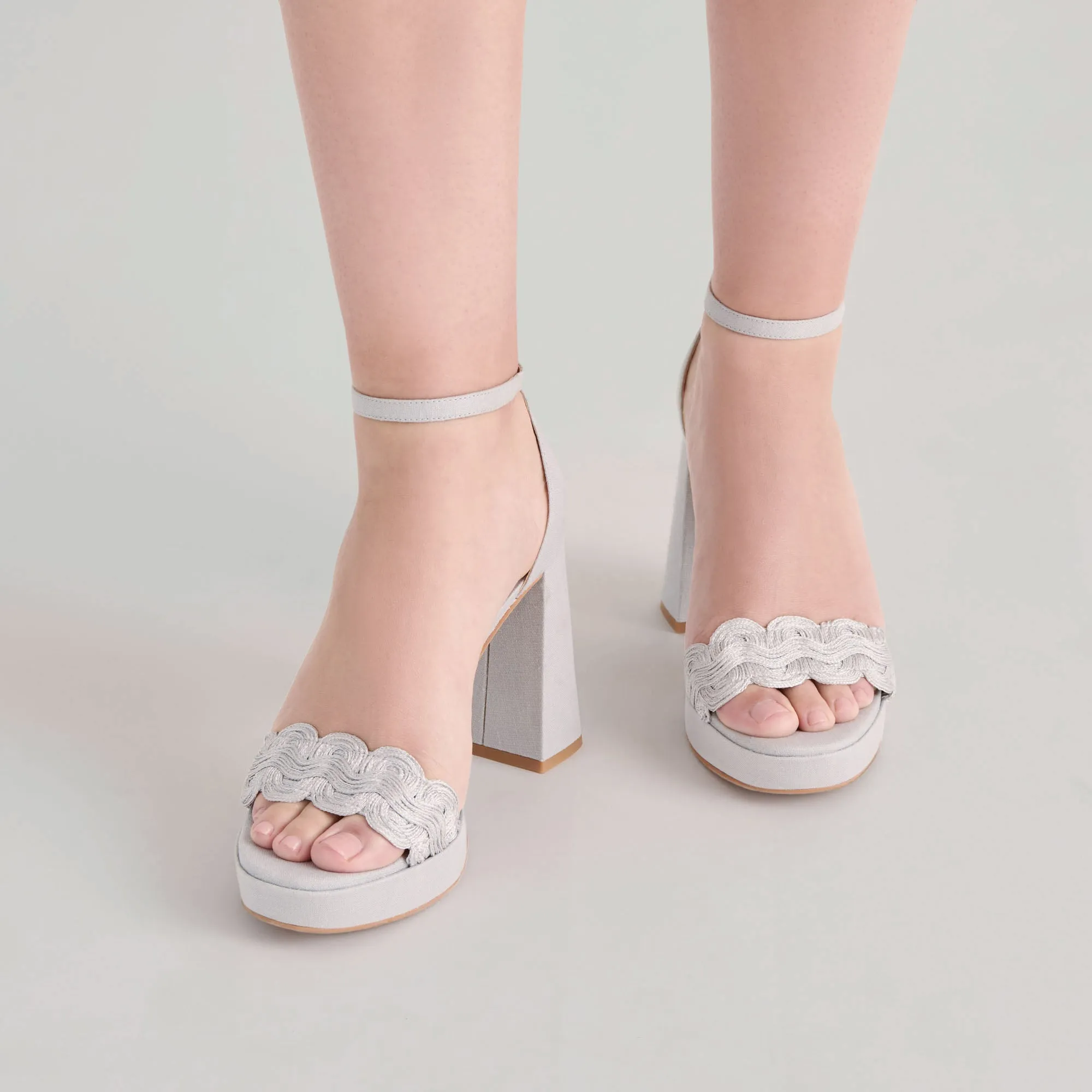 Retro Stilettos PELTIN HEELS GREY WOVEN RAFFIA