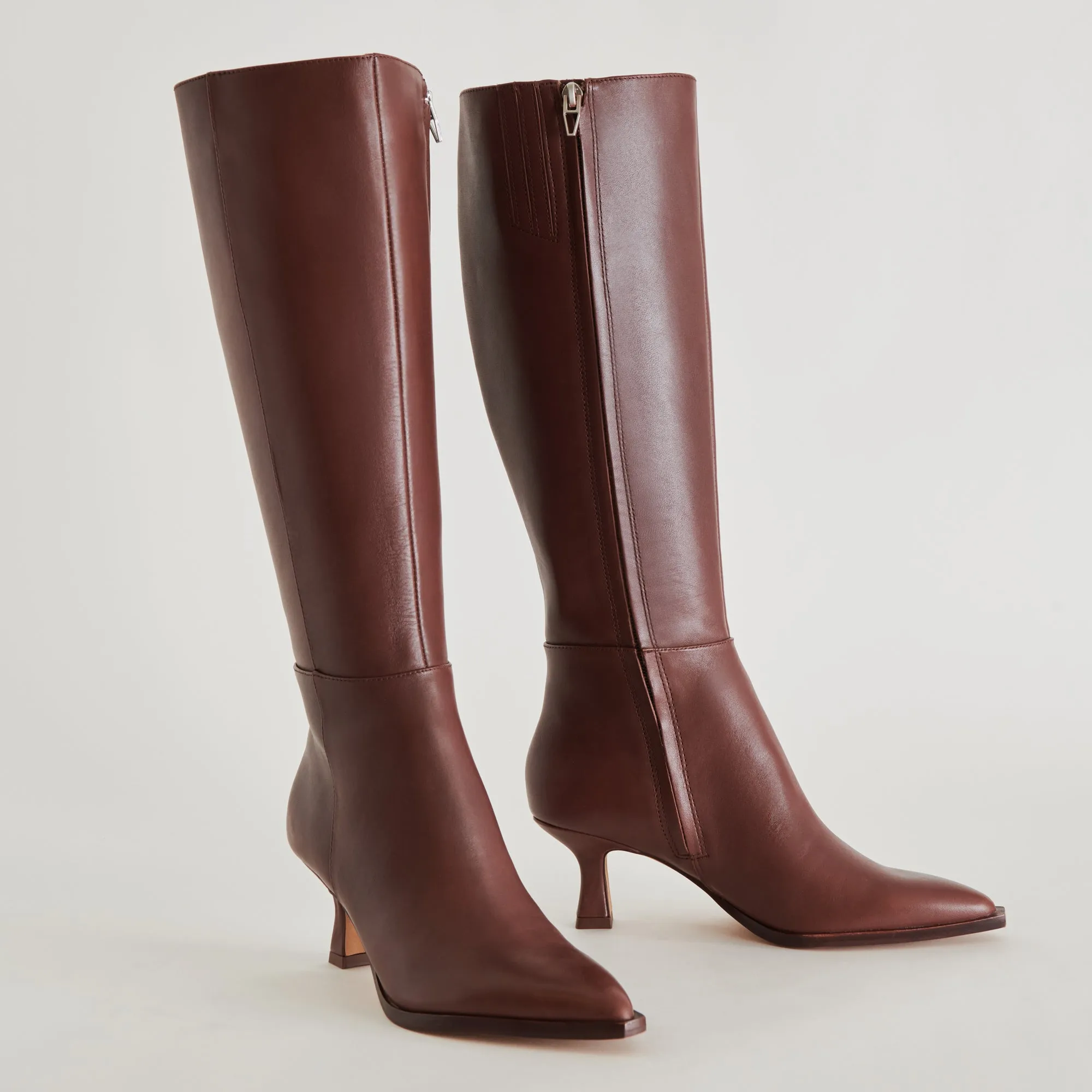 AUGGIE WIDE CALF BOOTS CHOCOLATE LEATHER Versatile Footwear