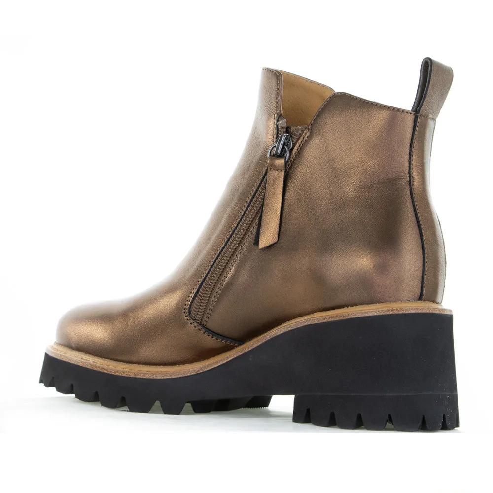 least indoor Comfort - Focused BRESLEY PLAZA BRONZE