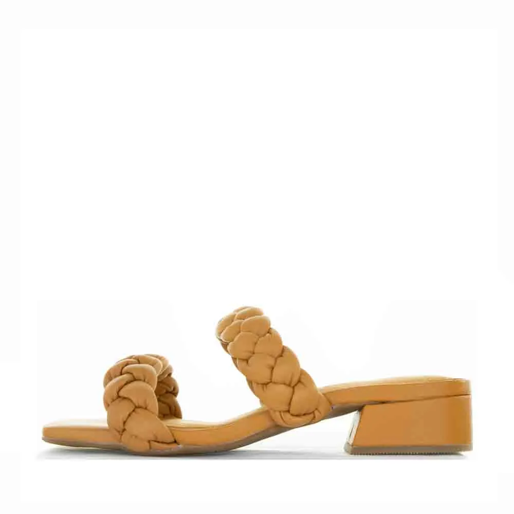 LE SANSA GILLIAN TAN All Day Step Out Comfort