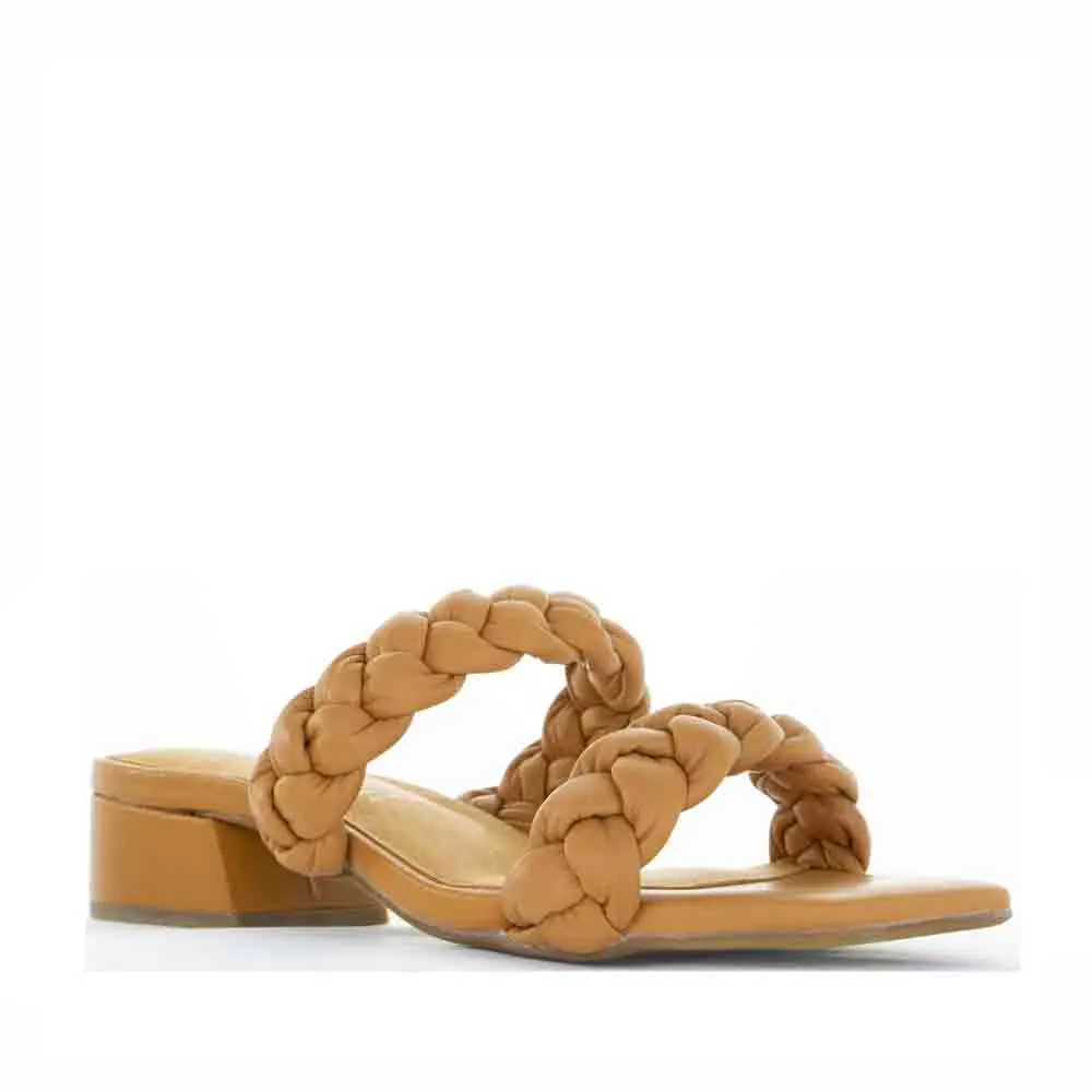 LE SANSA GILLIAN TAN Quick Relaxation Relaxed Footwear