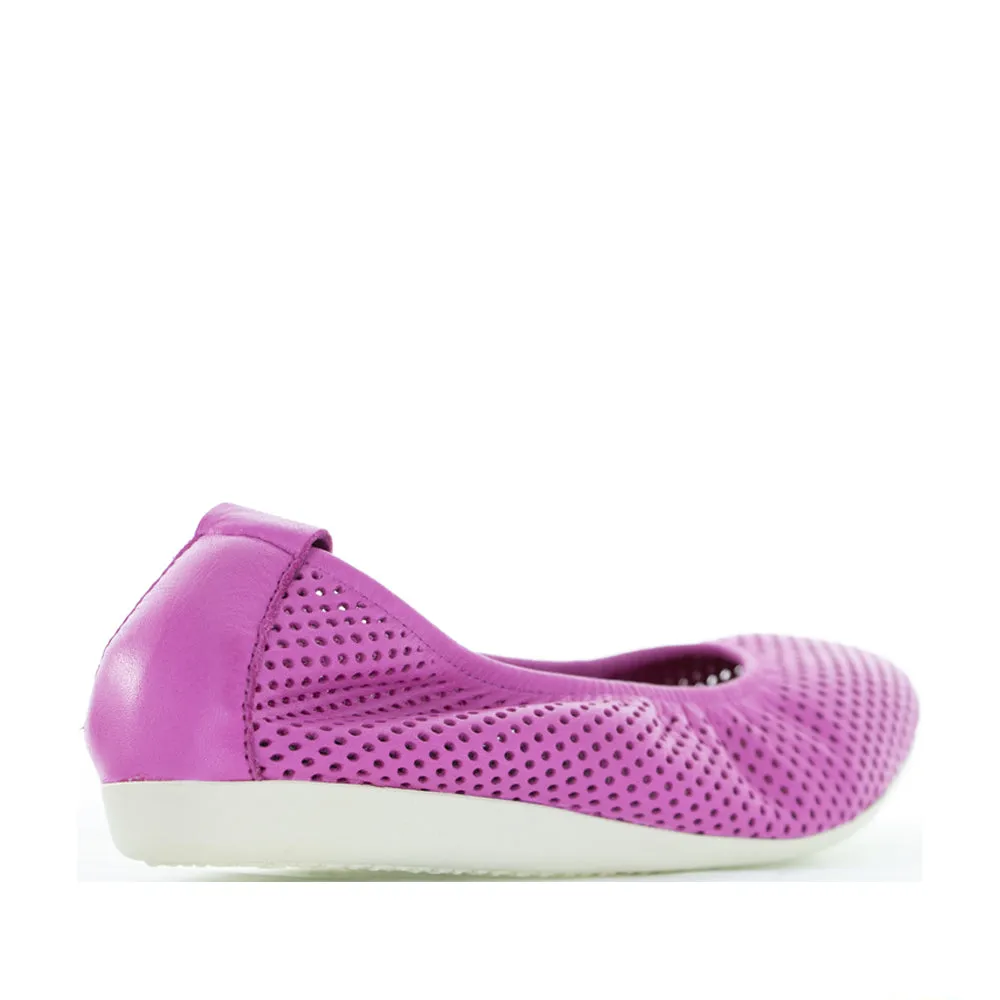 LE SANSA BENZI HOTPINK Foot Support