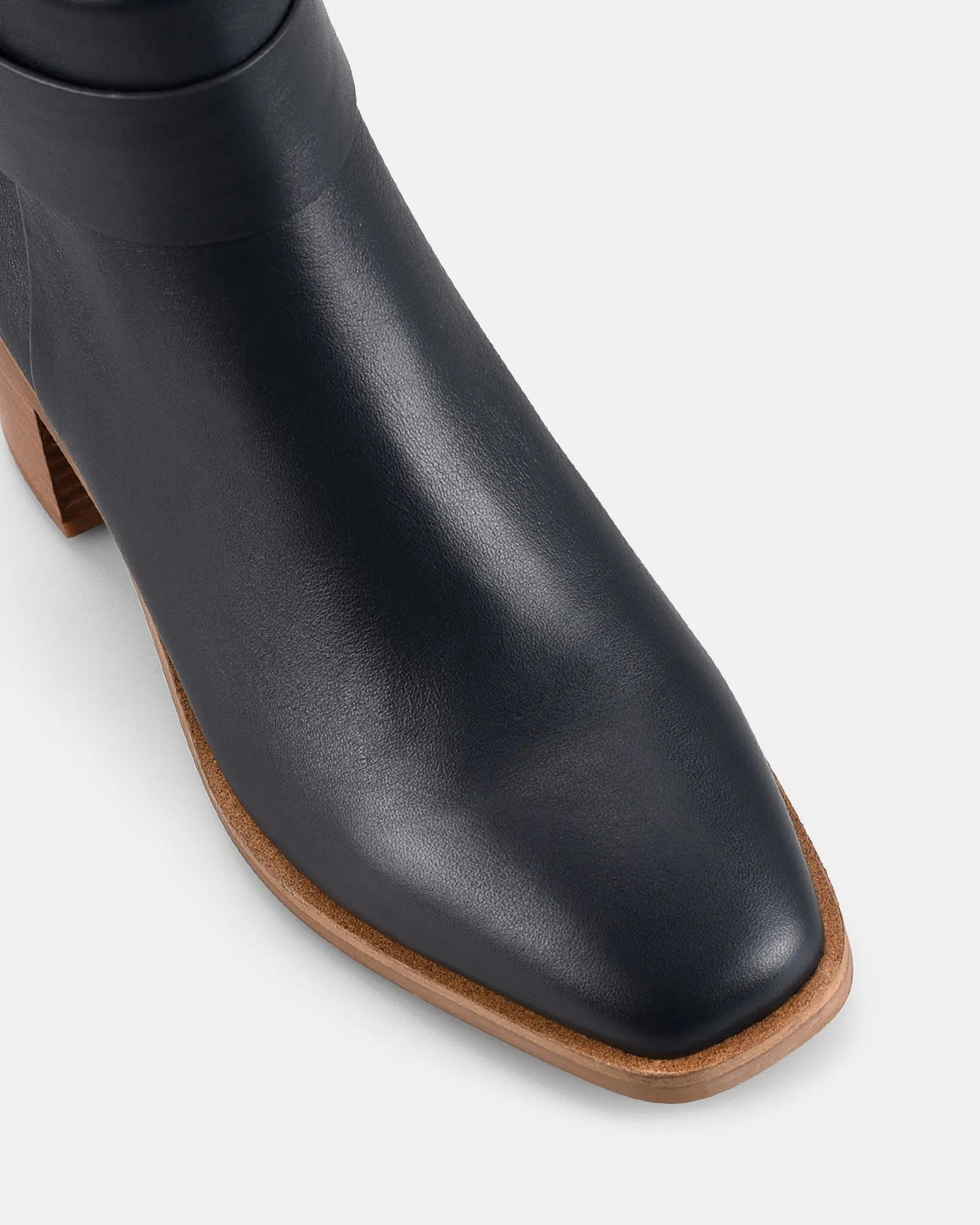 Suede Material Lightweight Comfort HUSH PUPPIES SPECIAL MIDNIGHT