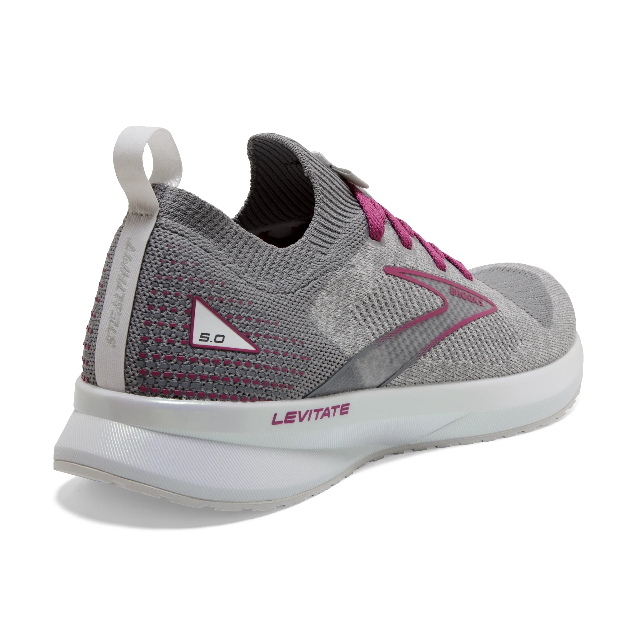 Technology-rich Training Use Women's Levitate StealthFit 5