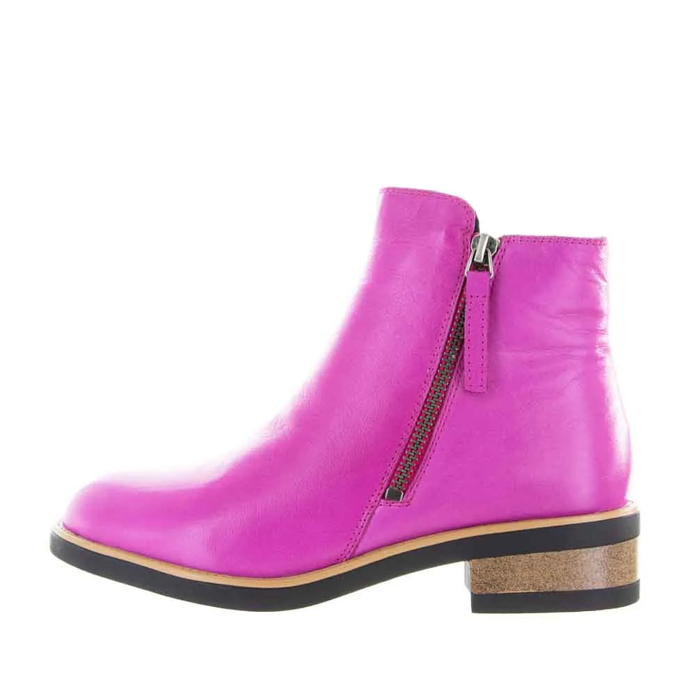BRESLEY DUNGEON HOT PINK Neutral Finish