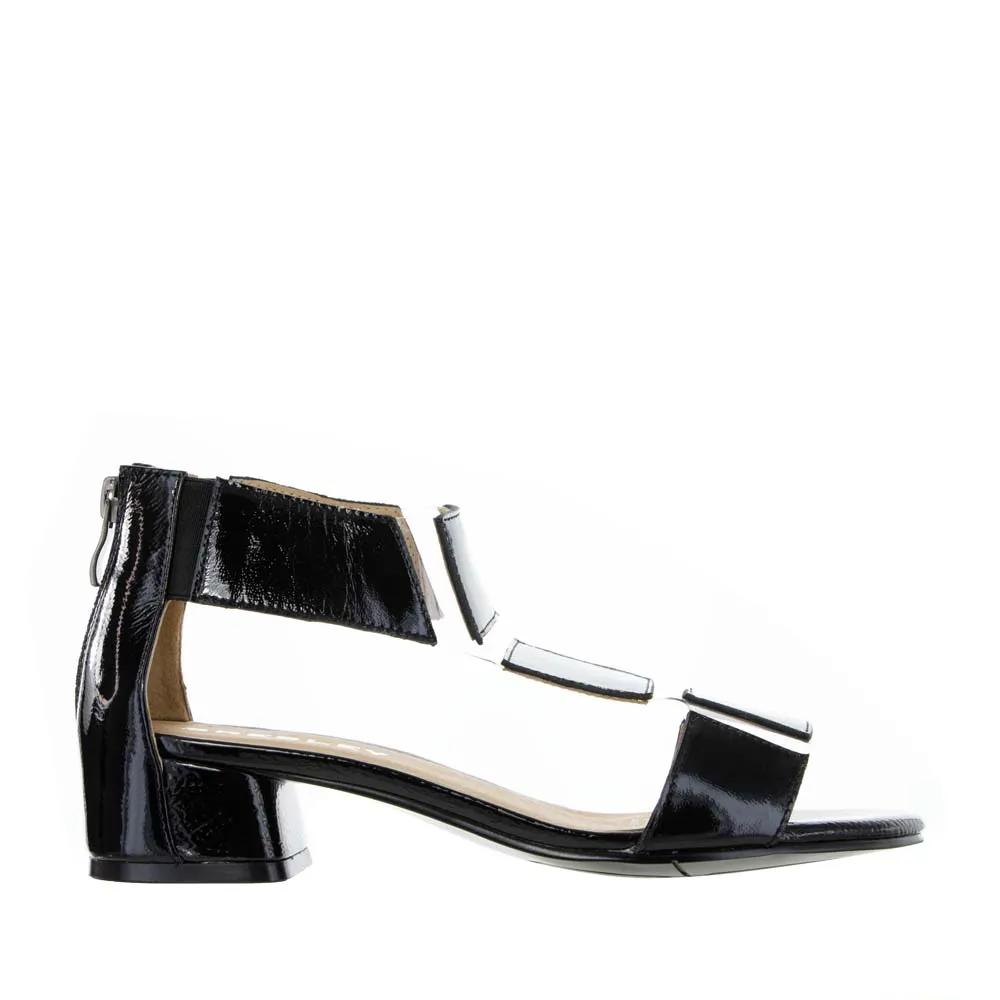 BRESLEY ABBIE BLACK Trend-setting ease All-around touch